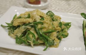 Green Pepper and Egg Stir-fry