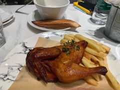 奥尔良烤鸡配薯条-卡朋西餐(乐峰广场店)