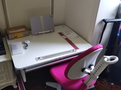 -moll学习桌椅(上海久光百货店)