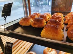 -Dough&Joe团憩(瑞虹天地月亮湾店)