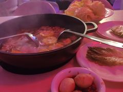 -樱花里音乐餐吧·牛扒椰子鸡(东圃店)