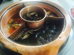 -滇釜火锅·能喝汤的火锅(车公庄店)