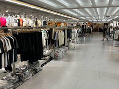 -广州壹马服装广场