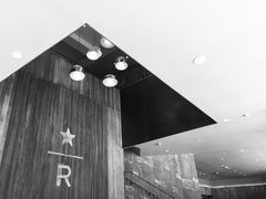 -星巴克臻选(南京艾尚天地店)