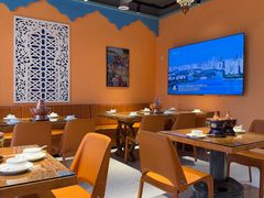 -艾尼巴億餐厅 Aini Bayi Restaurant(曲阳路店)