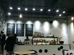 -HELLO 27 意面·沙拉·帕尼尼