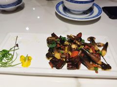-禄鼎记·排队俩小时都要吃的酸菜鱼(石牌桥店)