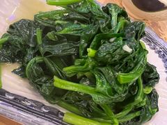 -维吾尔餐厅(宜山路店)