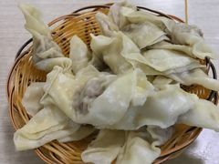 -老东门糁烫面角总店