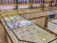 -华北眼镜城(站前街店)