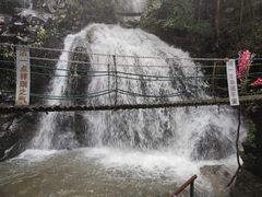 -藏龙百瀑风景区