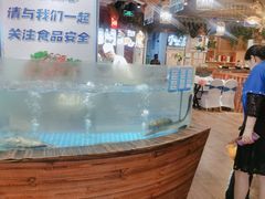 -香山湖家家宴(中山陵店)