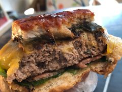 -HIGH FIVE哈福手工汉堡(桂林路店)