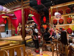 大堂-老滇山寨•云南特色菜•地方菜•民族风情歌舞表演(金碧店)