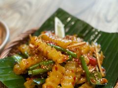 -银米·云南传统过桥米线(双廊黑金冠店)
