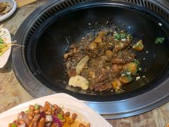 -锅老头海鲜铁锅炖
