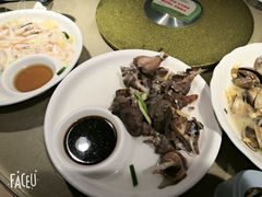 -天桥饭店·特色海鲜(金山嘴渔村店)
