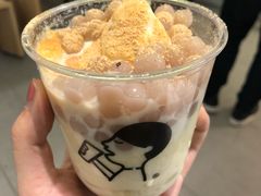 -喜茶(杭州滨江宝龙店)