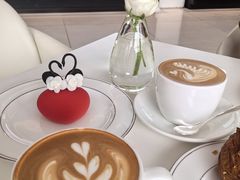 -罗红摄影艺术馆