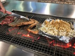 -马路牙子烧烤音乐酒馆(望京店)