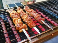 -鸣记脆皮烤鱼·海鲜烤鱼(三八广场店)