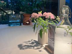 -春树下·树屋花房西餐厅(罍街AS1980店)