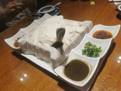 -95号酱骨·一块豆腐(展春园西路店)