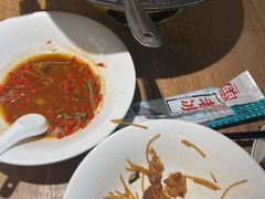 -聚鑫朋酸菜肥肠(文艺路口店)