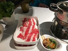 -领鲜活海鲜榴莲自助火锅(东门店)