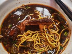 -小龙大肉面馆