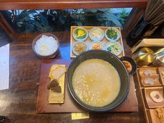 -银米·云南传统过桥米线(双廊黑金冠店)