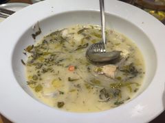 -严记小天府酸菜鱼(西四路店)