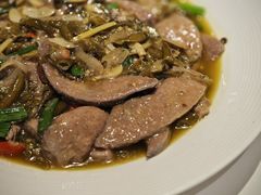 火爆双鲜-尘香•传统川菜(创汇首座店)