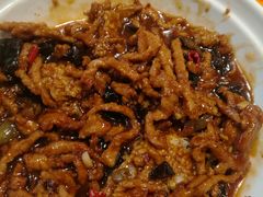 鱼香锅巴肉丝-刘胖子家常菜·蹄花焖藕(中南店)