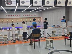 -都市枪神实弹射击俱乐部