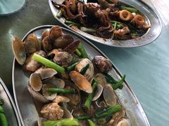 -红月湾海鲜饭店•沙滩海景(双月湾店)