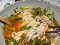 -百春原湖南牛肉粉(百联世纪店)