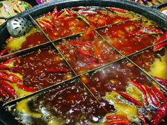 -利姐牧牛匠老火锅(兰花店)