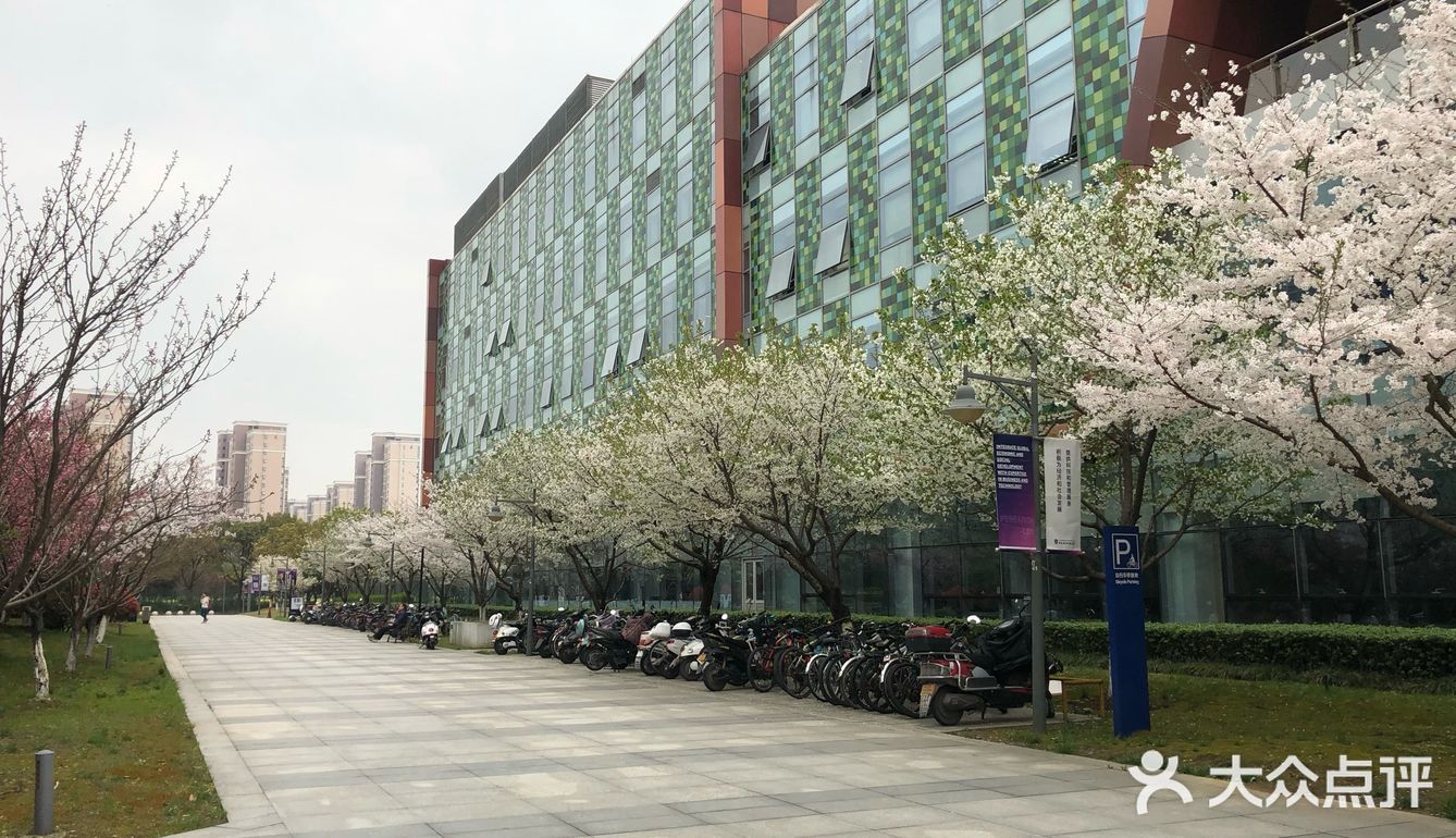 苏州园区独墅湖西交利物浦大学