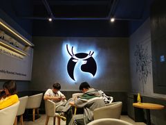 用餐区-瑞幸咖啡(新世界中心店)