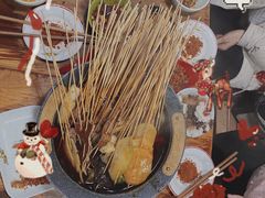 -让签签飞小郡肝串串香(春熙路形象店)