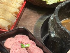 -蘑界·野生菌火锅(深业上城店)