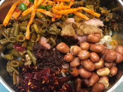 卤菜粉-红鼻子桂林米粉(金唐新光界店)