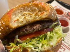 -The Habit Burger Grill 哈比特汉堡(复兴soho店)