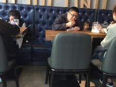 -万利隆·活力烘焙(人民路店)