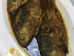 红烧鲫鱼-红胖胖龙虾王·本地菜