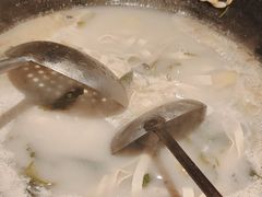 -陈大锅·岳阳鱼馆·地道岳阳菜(美食街店)