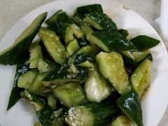 拍黄瓜-大槐树烤肉馆