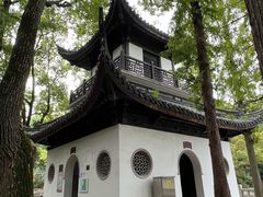 -汇龙潭