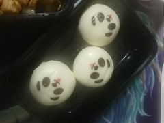 熊猫豆沙包-眉州东坡(春秀路店)